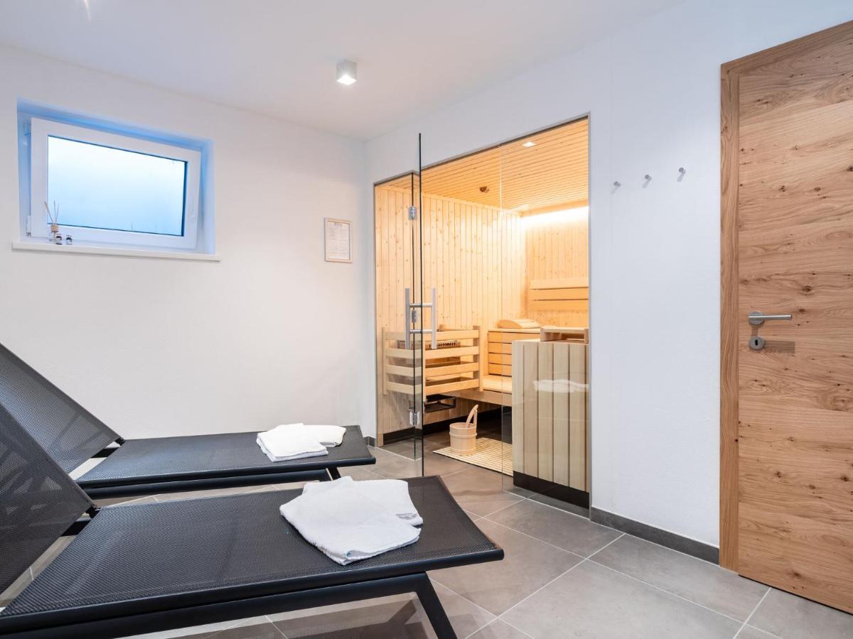 Chalet In Muehlbach Am Hochkoenig With Sauna エクステリア 写真